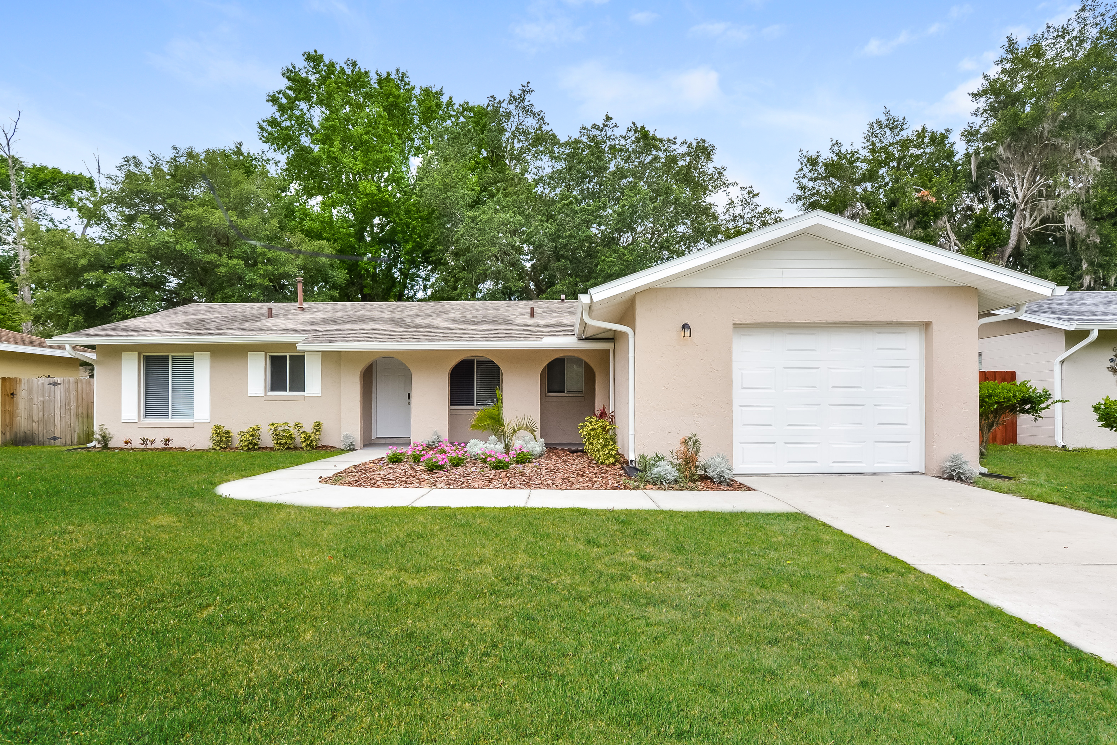 116 S MOSS RD WINTER SPRINGS, FL 32708
